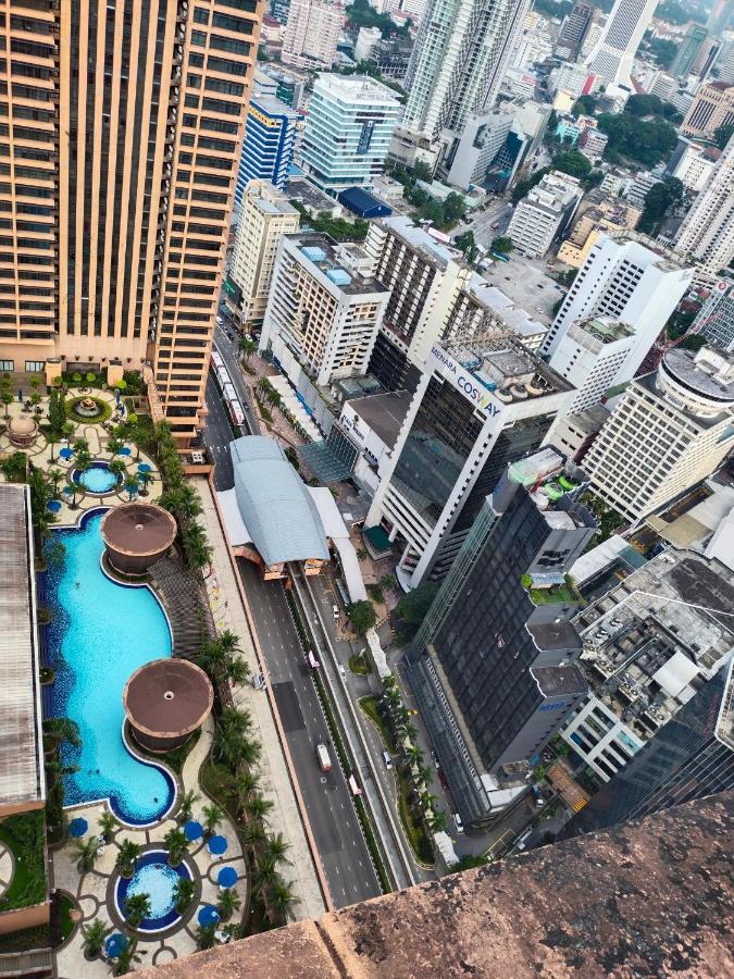 Berjaya Times Square Grand Service Suite Kuala Lumpur Bagian luar foto