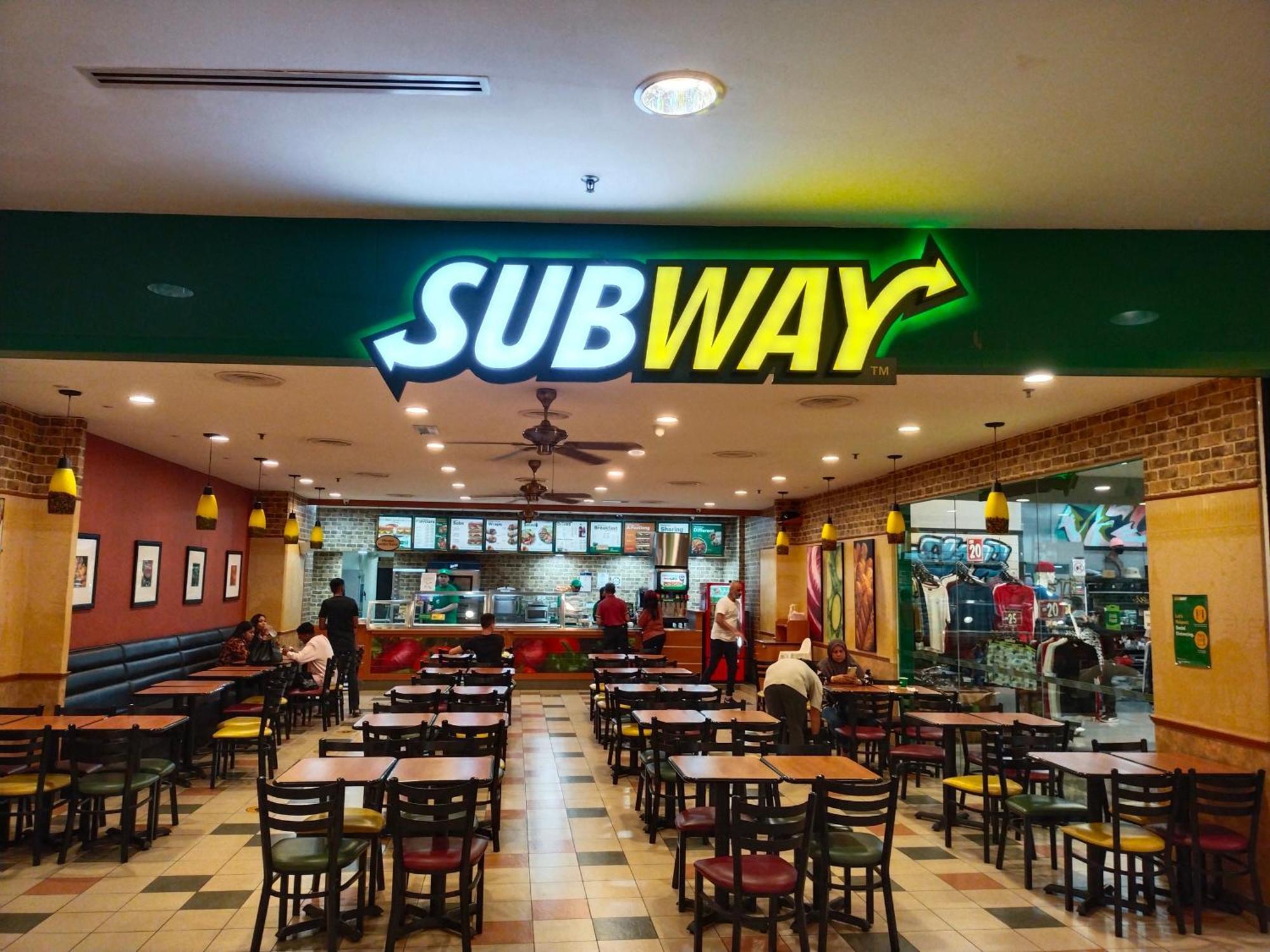 Berjaya Times Square Grand Service Suite Kuala Lumpur Bagian luar foto