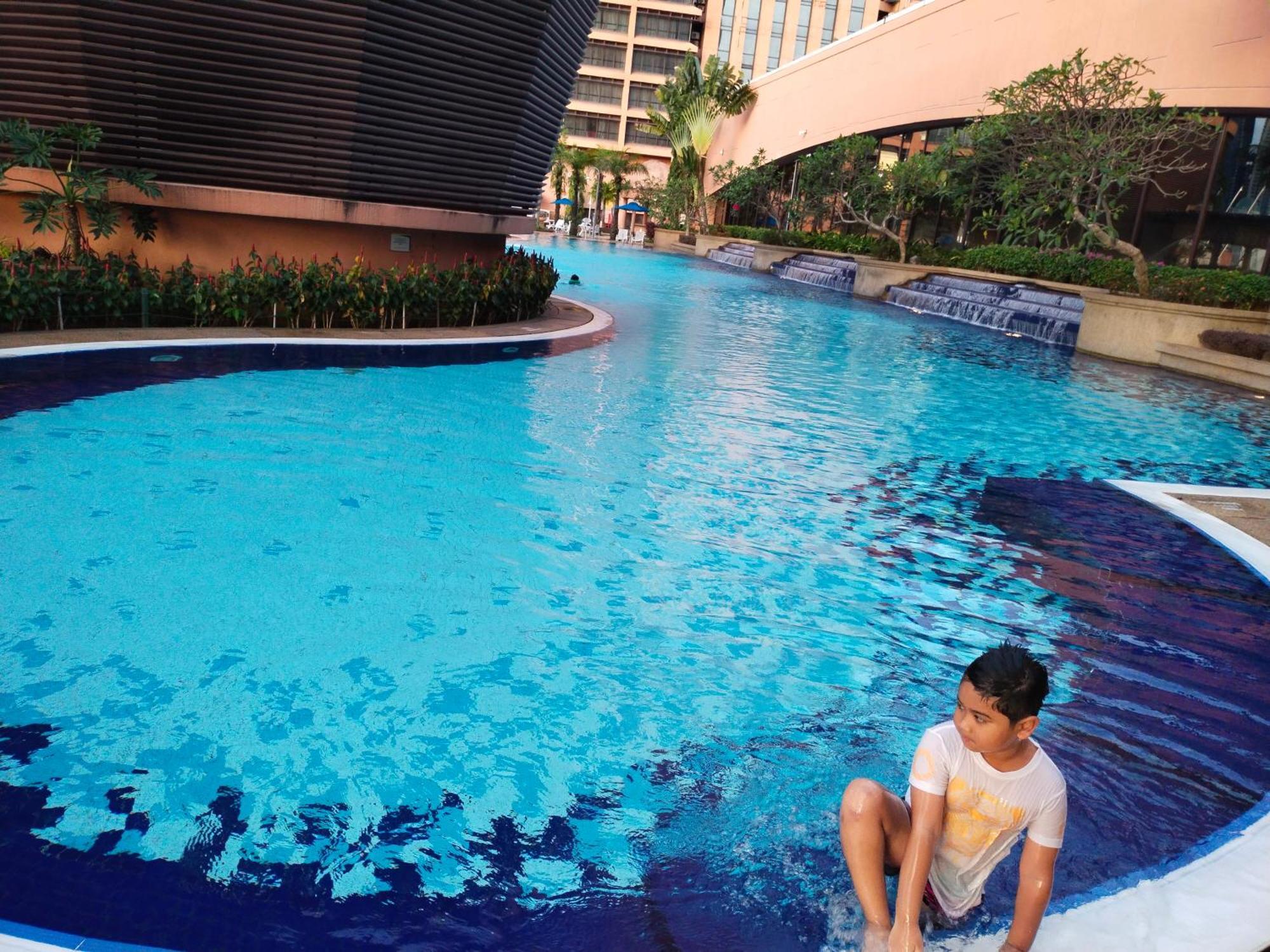 Berjaya Times Square Grand Service Suite Kuala Lumpur Bagian luar foto