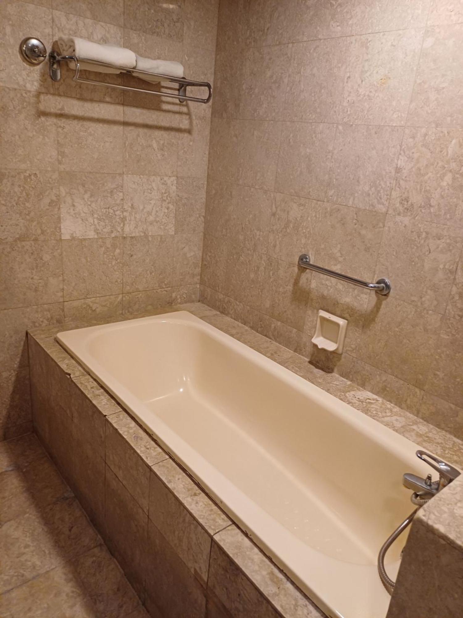 Berjaya Times Square Grand Service Suite Kuala Lumpur Bagian luar foto
