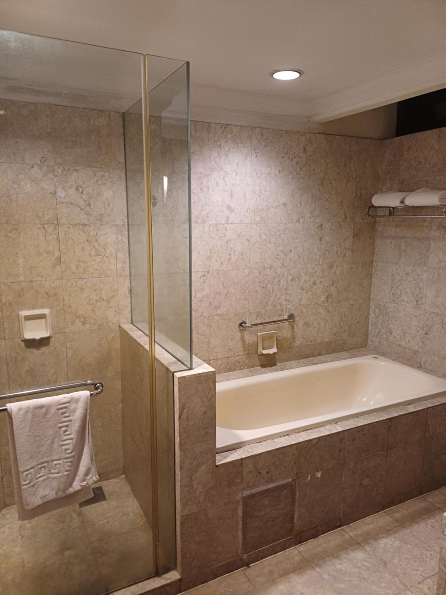 Berjaya Times Square Grand Service Suite Kuala Lumpur Ruang foto