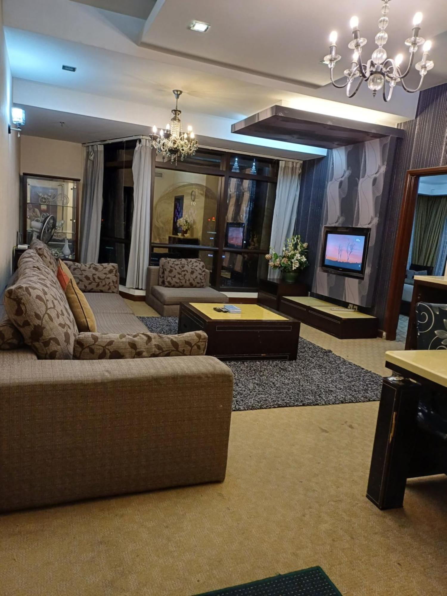 Berjaya Times Square Grand Service Suite Kuala Lumpur Bagian luar foto